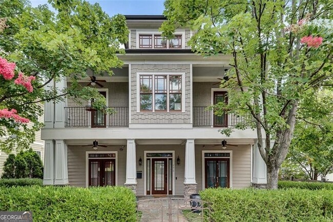 property at 175 Sampson St NE