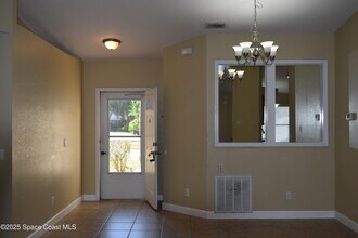 719 Samuel Chase Ln in Melbourne, FL - Building Photo - Building Photo