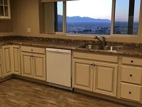 14290 Elsbrook Cir in Draper, UT - Building Photo - Building Photo