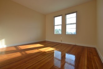 21 Weitz St, Unit 1x in Boston, MA - Building Photo - Building Photo