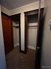 384 Skillen St in Buffalo, NY - Building Photo - Building Photo