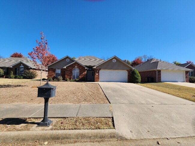 5115 S 60th Pl in Rogers, AR - Building Photo - Building Photo