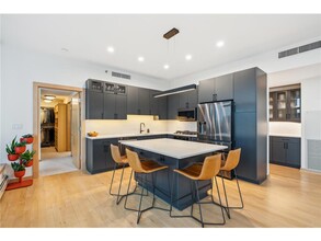 1120 S 2nd St in Minneapolis, MN - Building Photo - Building Photo