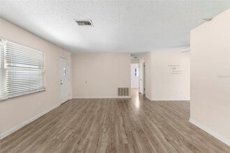 20639 SW Rainbow Lakes Blvd in Dunnellon, FL - Building Photo - Building Photo