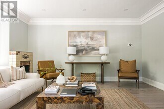 3 Oakwood Pl in Hamilton, ON - Building Photo - Building Photo