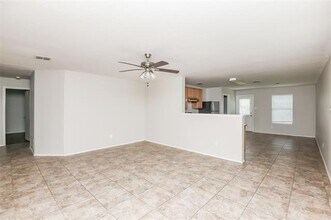 1601 Queens Brook Ln in Fort Worth, TX - Building Photo - Building Photo