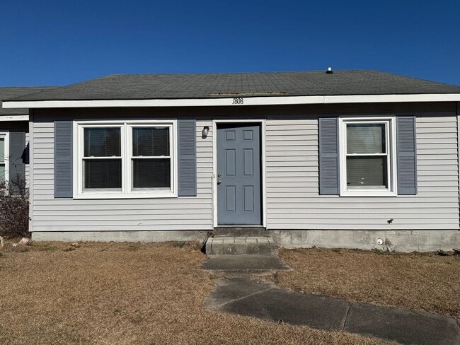 property at 1808 Burgaw Hwy