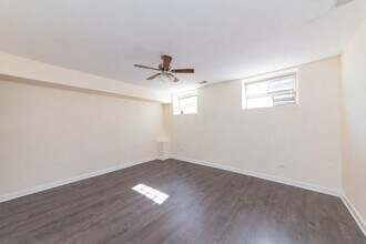 2415 W 24th St in Chicago, IL - Building Photo - Building Photo