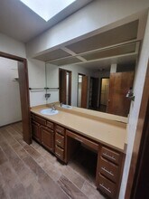 725 Tramway Vista Dr NE in Albuquerque, NM - Building Photo - Building Photo
