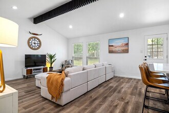 5105 Galen Ct in Austin, TX - Building Photo - Building Photo