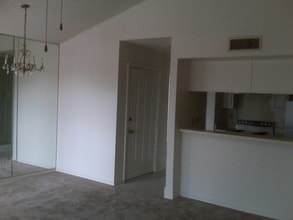 2227 Madison Dr in Arlington, TX - Building Photo - Building Photo