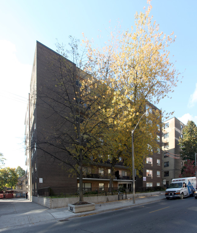 Jameson Apartments in Toronto, ON - Building Photo - Building Photo