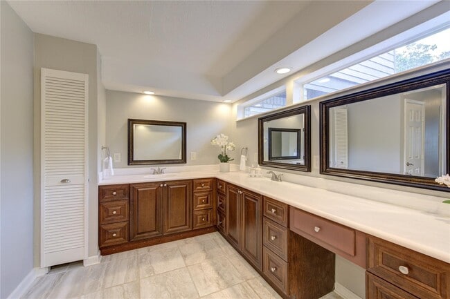 property at 15754 Walkwood Dr