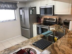 17455 Blueberry Hill Dr in Ft. Myers, FL - Foto de edificio - Building Photo
