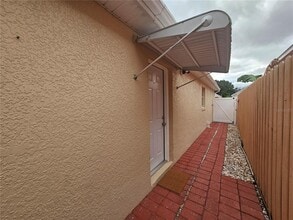5214 Aventura Blvd in Orlando, FL - Building Photo - Building Photo