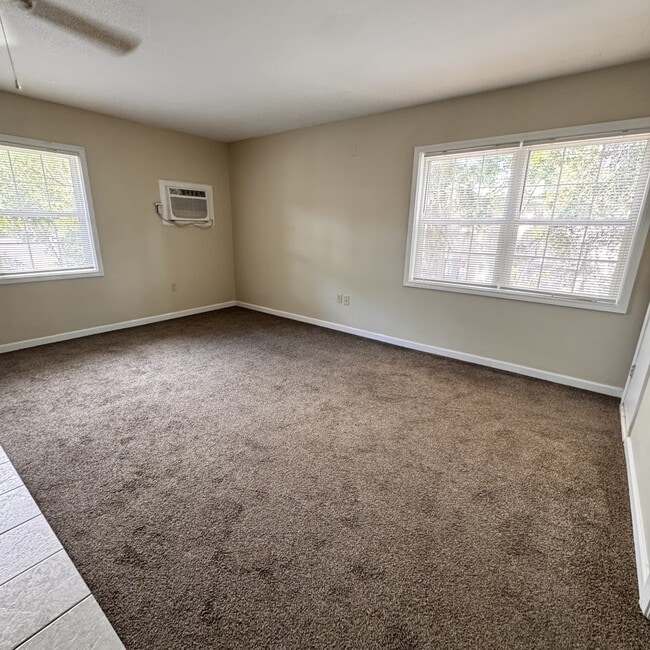 5513 Playa Way in Jacksonville, FL - Building Photo - Building Photo