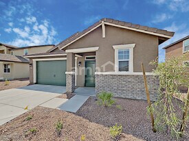 12514 N 60th Ave in Glendale, AZ - Building Photo