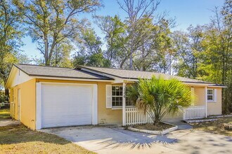 126 Aries Dr in Orange Park, FL - Building Photo - Building Photo