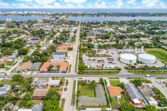 Lantana Palms Apartments in Lantana, FL - Foto de edificio - Building Photo