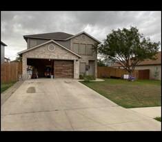 1113 Stone Branch in New Braunfels, TX - Building Photo