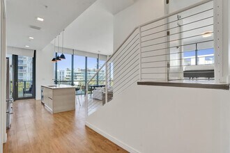 1220 17th St in Miami Beach, FL - Foto de edificio - Building Photo