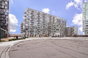 38 Monte Kwinter Ct in Toronto, ON - Building Photo