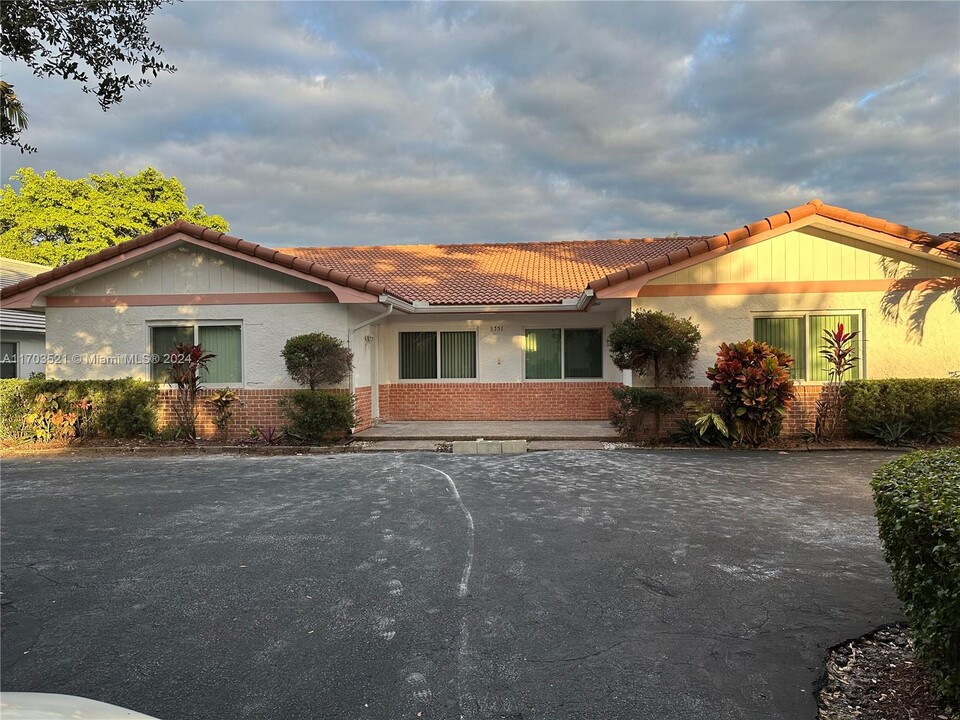 3751 NW 115th Ave in Coral Springs, FL - Building Photo