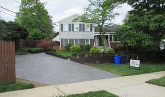 3800 Wexford Dr in Kensington, MD - Building Photo