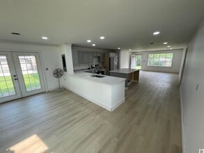 160 Kimberly Dr in Paducah, KY - Building Photo - Building Photo