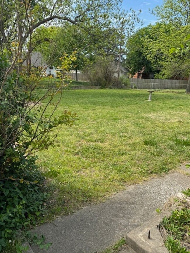 1217 SE Greystone Ave in Bartlesville, OK - Building Photo - Building Photo