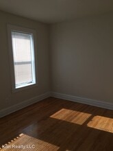 288 Rosa Parks Blvd in Paterson, NJ - Foto de edificio - Building Photo