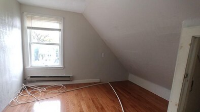 41 Trull St, Unit 2 in Somerville, MA - Building Photo - Building Photo