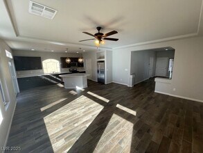 5787 Noble Oaks Ct in Las Vegas, NV - Building Photo - Building Photo