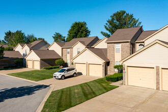 Birchwood Pointe in Midland, MI - Foto de edificio - Building Photo