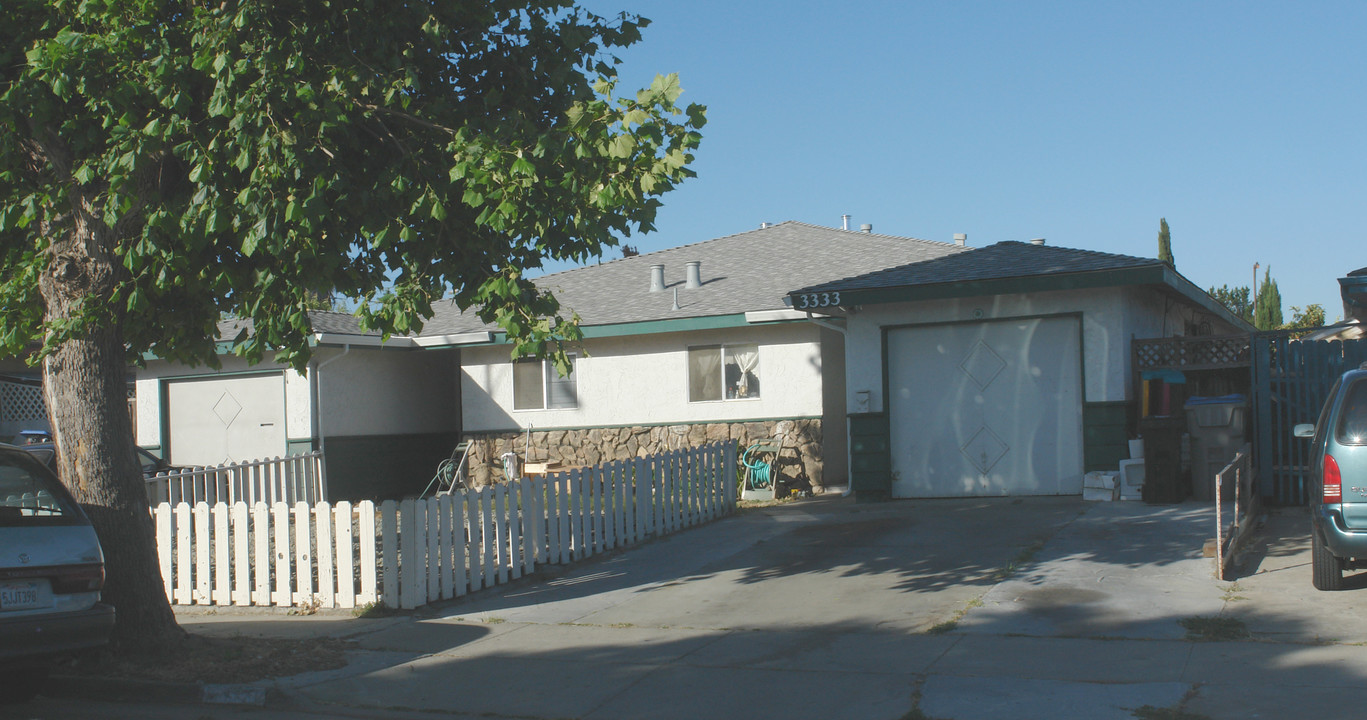 3333-3337 Locke Dr in San Jose, CA - Building Photo