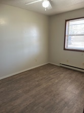 2052 Co Rd 702 in Berryville, AR - Foto de edificio - Building Photo