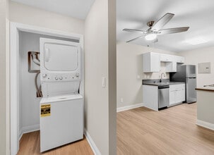 Rancho Hills in Vista, CA - Building Photo - Building Photo