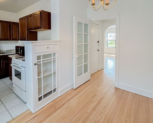 4506 N Ashland Ave, Unit 3s in Chicago, IL - Building Photo - Building Photo