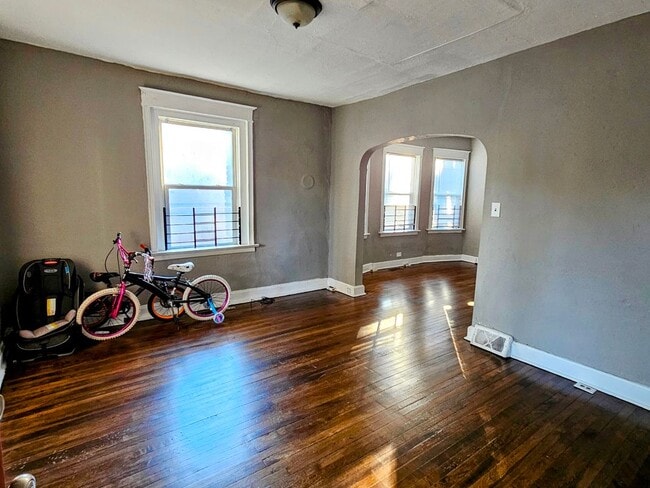 638 Van Brunt Blvd in Kansas City, MO - Building Photo - Building Photo