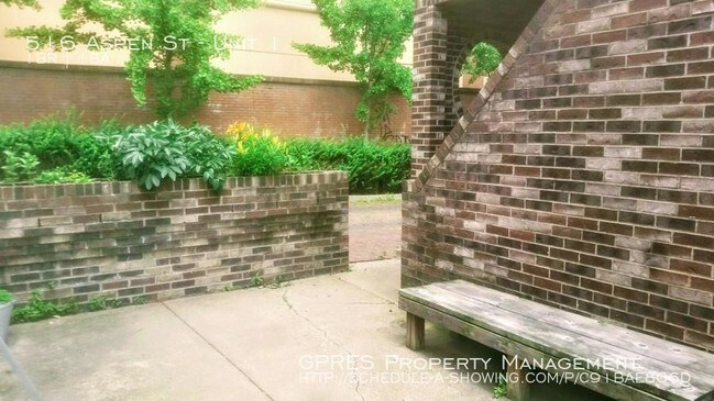 516 Aspen St-Unit -Unit 1 in Pittsburgh, PA - Building Photo - Building Photo