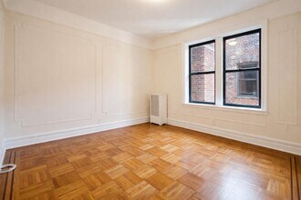 15 Magaw Pl, Unit 6E in New York, NY - Foto de edificio - Building Photo