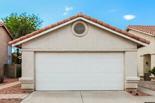 1327 E Muriel Dr in Phoenix, AZ - Building Photo