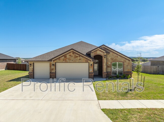 8316 Money Pit Rd in Killeen, TX - Building Photo - Building Photo