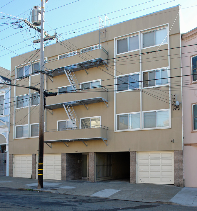 320 11th Ave in San Francisco, CA - Building Photo