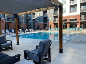 601 @ University Park & West End @ Univers... in Madison, WI - Building Photo