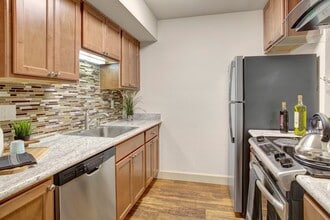 Heritage Hills in Renton, WA - Building Photo - Building Photo