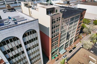 941 Penn Ave, Unit 902 in Pittsburgh, PA - Building Photo - Building Photo