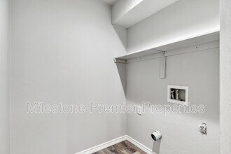 925 Farmington Rd in Howe, TX - Building Photo - Building Photo