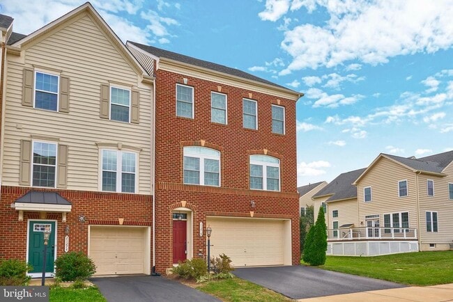 property at 21276 Hyrst Grove Terrace