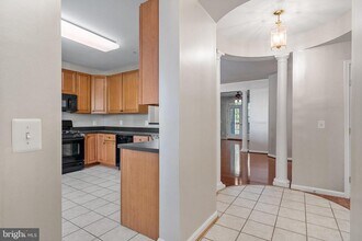 1024 Leeward Way in Solomons, MD - Building Photo - Building Photo